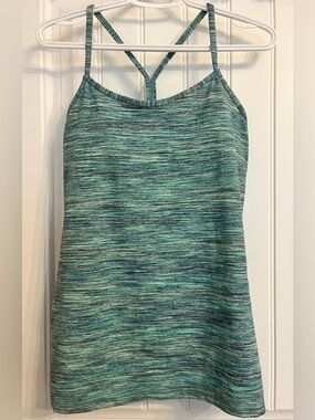 lululemon athletica Teal Strappy Tank with built in Bra.